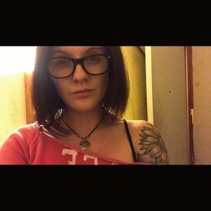 Meet your Posher, Monica